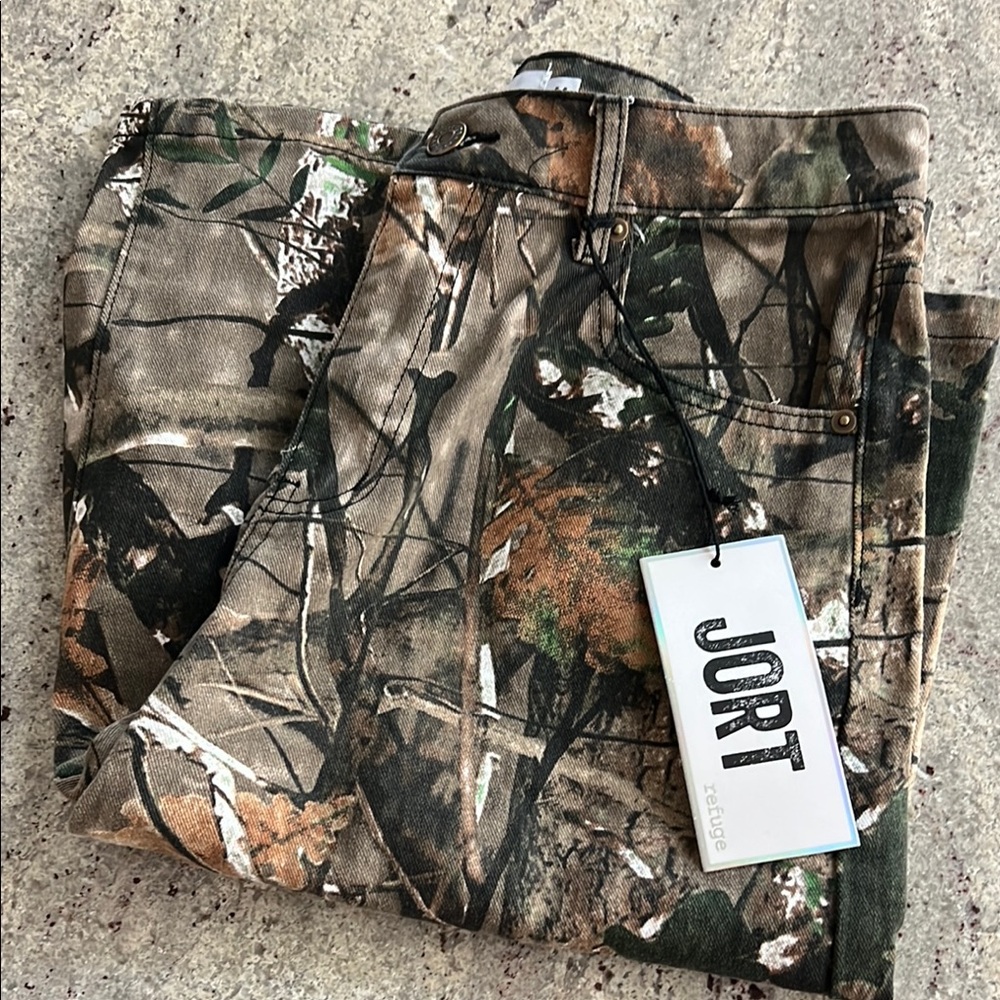 Camouflage Jorts